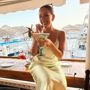 Meet your Posher, Monica